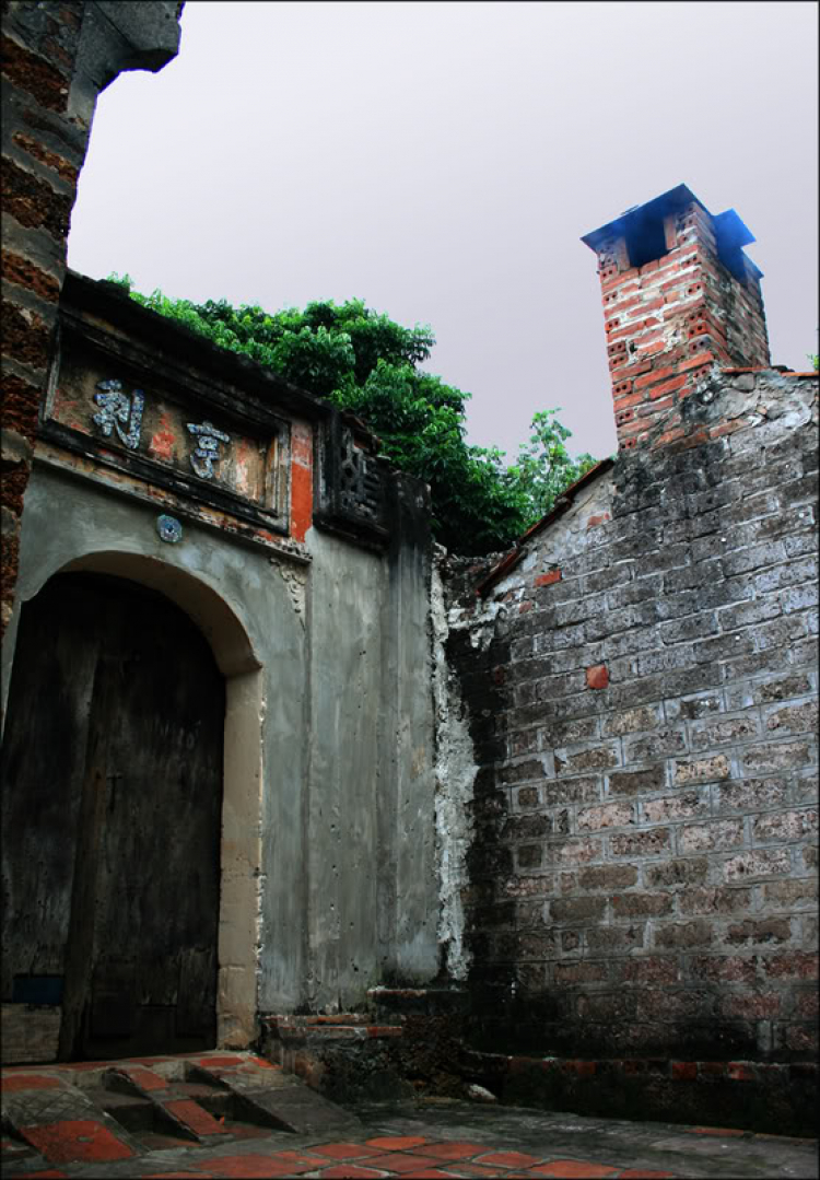 Đường Lâm - Hà Nội, làng cổ ngày đầy tháng.