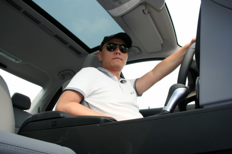 MERCEDES BENZ C200 hàng nhập khẩu