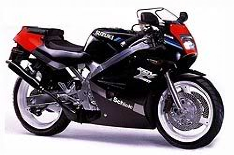 Hỏi các bác về con RGV 250 Hỏi các bác về con RGV 250