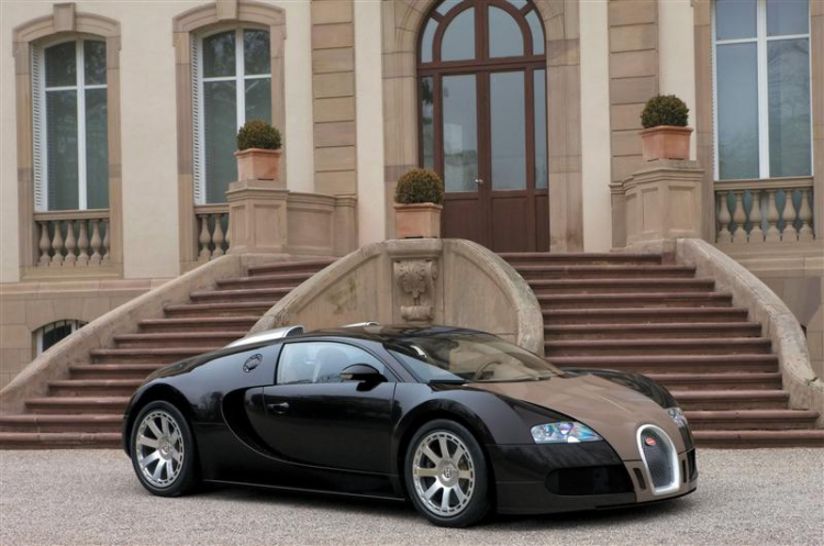 Bugatti tiến hóa