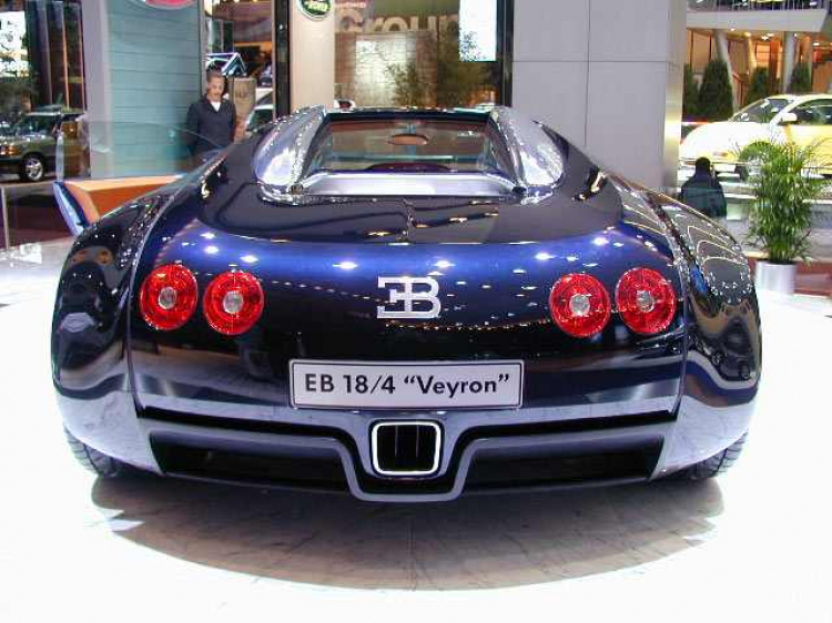 Bugatti tiến hóa