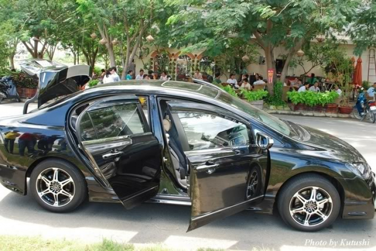 em civic độ ở Sài Gòn em civic độ ở Sài Gòn