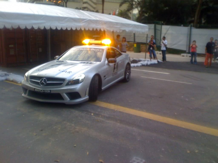 lan dau gia nhap dien dan-safety car in singapore gp