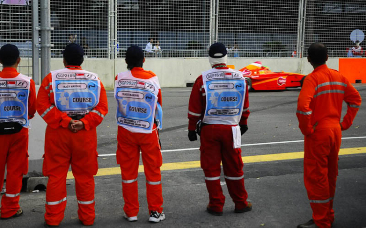 Bao nhiêu thành viên OS tham dự F1 ở Singapore vào tháng 9!