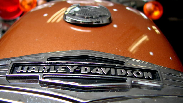 Harley Deluxe Anniversary