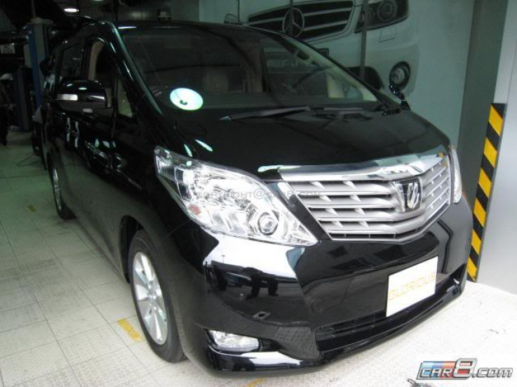 TOYOTA ALPHARD