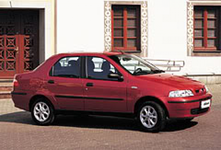 Fiat Albea ELX 2006 10 vạn km - Giá bao nhiêu? Fiat Albea ELX 2006 10 vạn km - Giá bao nhiêu?