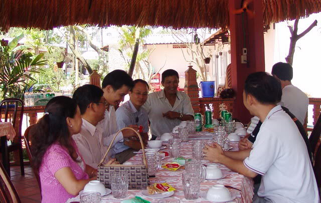 Chi hội Ô tô Biên Hòa VS Xóm nhà lá.