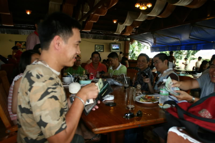 Fansipan, chinh phục hay dạo chơi?