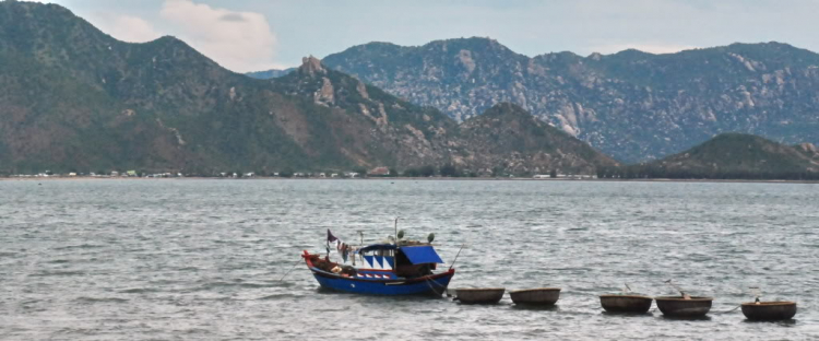 Sư Tử 407 và 553km Tà đạo " đem Cha bỏ Rừng " của Tà Mỗ Sư Tử 407 và 553km Tà đạo " đem Cha bỏ Rừng " của Tà Mỗ