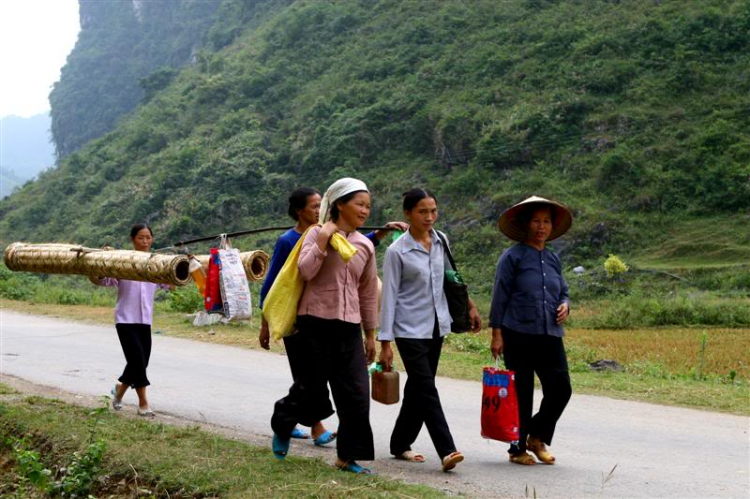 Hình ảnh cập nhật từ Cao Bằng 24/10 Hình ảnh cập nhật từ Cao Bằng 24/10