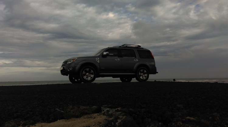 Ford Everest 2010 AT Ford Everest 2010 AT
