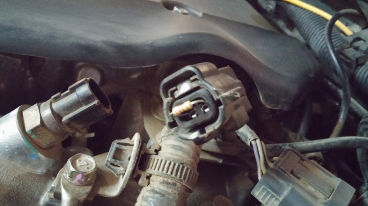 Em lỡ dại nghịch cảm biến PS diesel! Em lỡ dại nghịch cảm biến PS diesel!
