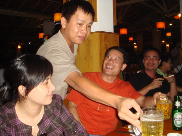 Một số hình ảnh "welcome party" bác HT Kiến Vàng tại TP HCM (02.11.2008)