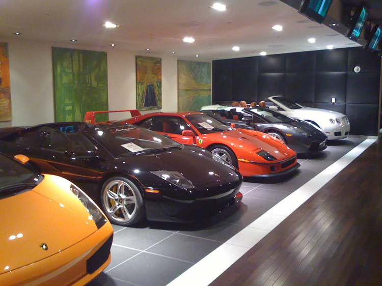 1 showroom in LasVegas