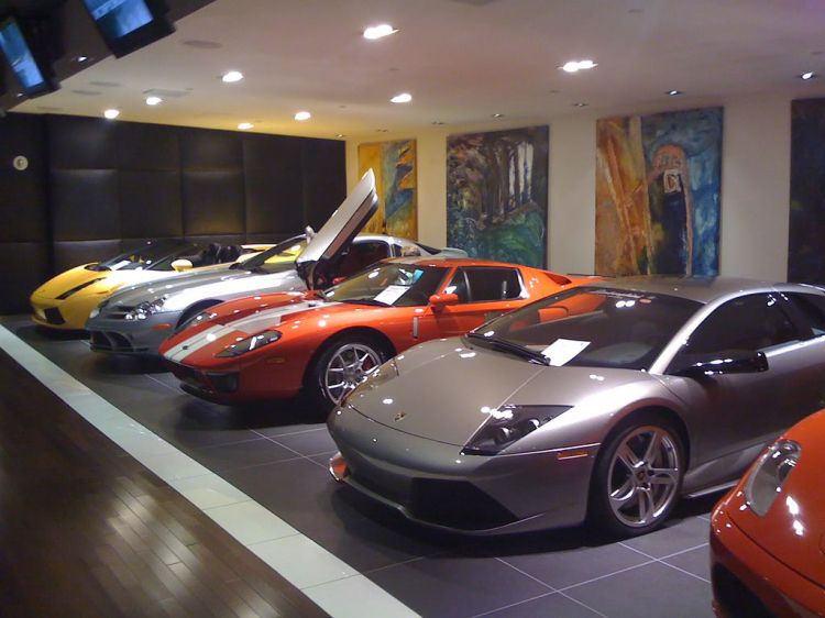 1 showroom in LasVegas