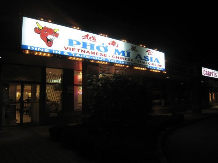 Năm ngàn hai trăm ba mươi ba cây số Năm ngàn hai trăm ba mươi ba cây số
