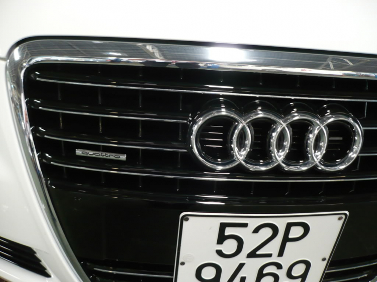 Vài tấm em Audi A8L 4.2