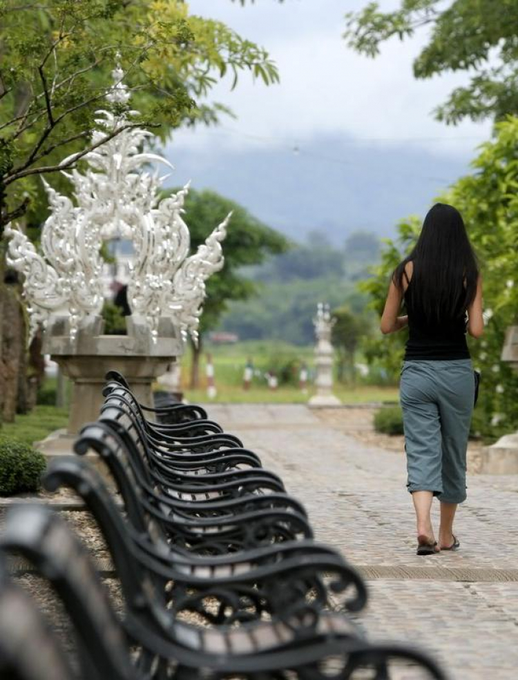KHOẢNH KHẮC ĐỜI THƯỜNG