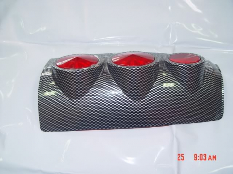 Hỏi chỗ sơn carbon mặt dưỡng Innova Hỏi chỗ sơn carbon mặt dưỡng Innova