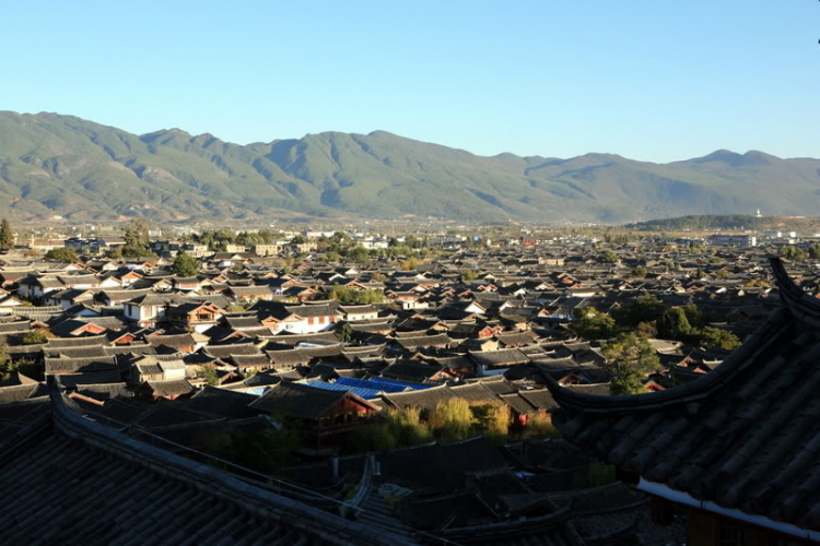 Dưỡn dẹo Yunnan.