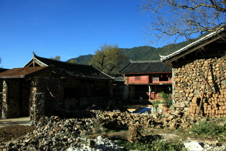 Dưỡn dẹo Yunnan. Dưỡn dẹo Yunnan.