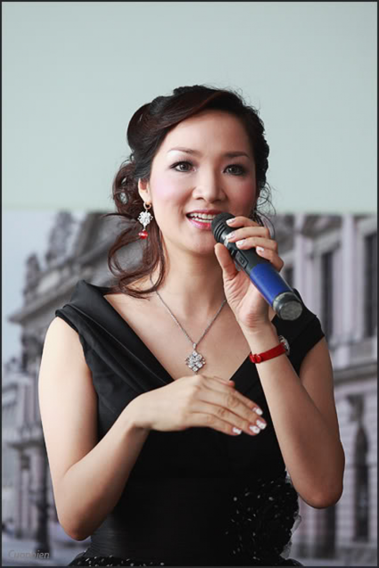 Người đẹp và Xe Hơi Người đẹp và Xe Hơi