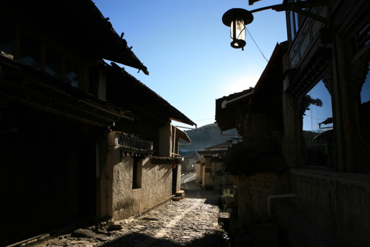 Dưỡn dẹo Yunnan. Dưỡn dẹo Yunnan.