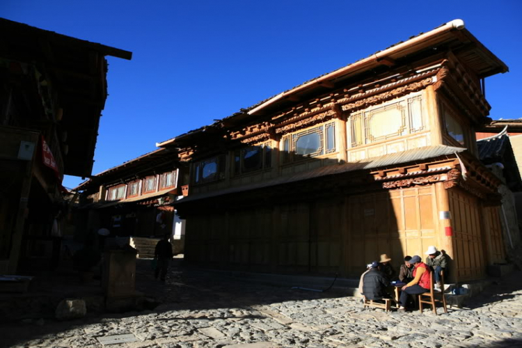 Dưỡn dẹo Yunnan. Dưỡn dẹo Yunnan.