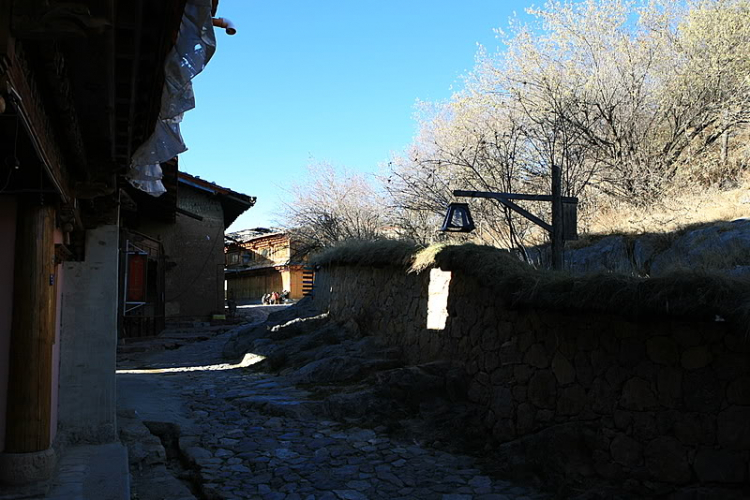 Dưỡn dẹo Yunnan. Dưỡn dẹo Yunnan.