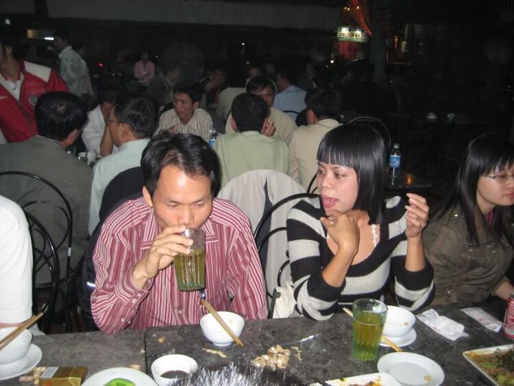 Xuyên Việt cùng Vợ Hai Xuyên Việt cùng Vợ Hai