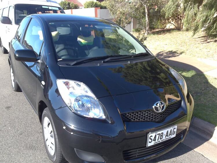 Con yaris new 2009 của em! Mời các bác vào xem!