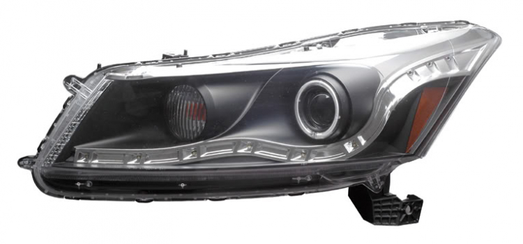 Độ đèn Projector nâng cao giá trị thẩm mỹ cho xe.