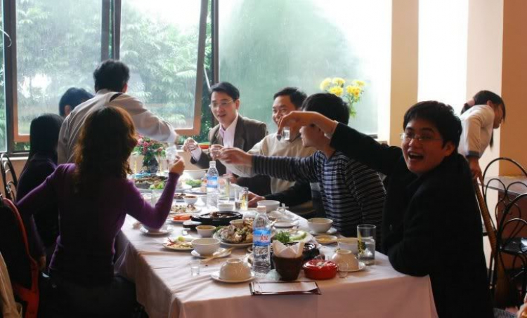 Thân mời các bác OSER đặt gạch off giao lưu với FFC HN & XNL HN nhân dịp tất niên(11h ngay 27/12)!!! Thân mời các bác OSER đặt gạch off giao lưu với FFC HN & XNL HN nhân dịp tất niên(11h ngay 27/12)!!!