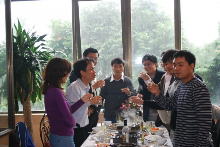 Thân mời các bác OSER đặt gạch off giao lưu với FFC HN & XNL HN nhân dịp tất niên(11h ngay 27/12)!!! Thân mời các bác OSER đặt gạch off giao lưu với FFC HN & XNL HN nhân dịp tất niên(11h ngay 27/12)!!!