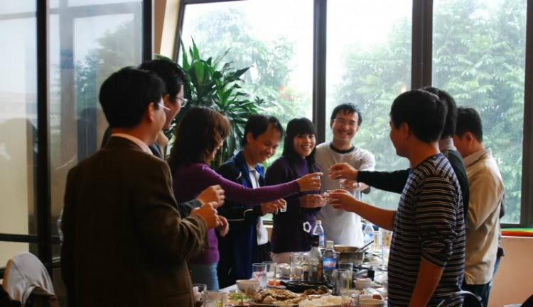 Thân mời các bác OSER đặt gạch off giao lưu với FFC HN & XNL HN nhân dịp tất niên(11h ngay 27/12)!!! Thân mời các bác OSER đặt gạch off giao lưu với FFC HN & XNL HN nhân dịp tất niên(11h ngay 27/12)!!!