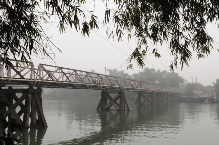 Lang thang ở Huế những ngày mưa Lang thang ở Huế những ngày mưa