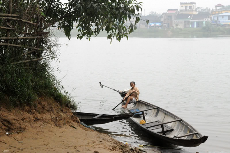 Lang thang ở Huế những ngày mưa