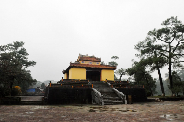 Lang thang ở Huế những ngày mưa Lang thang ở Huế những ngày mưa
