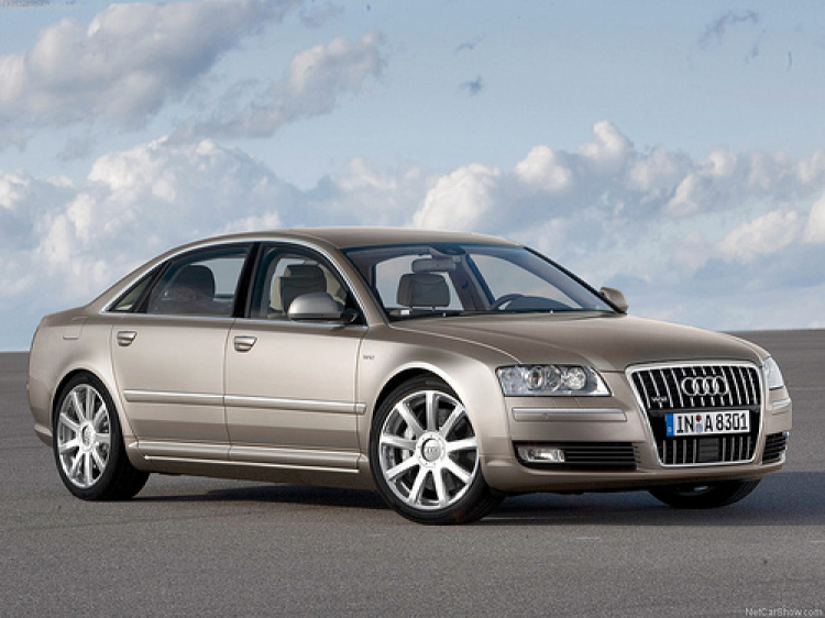 Audi A8L W12 trong Transporter 3