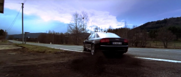 Audi A8L W12 trong Transporter 3 Audi A8L W12 trong Transporter 3