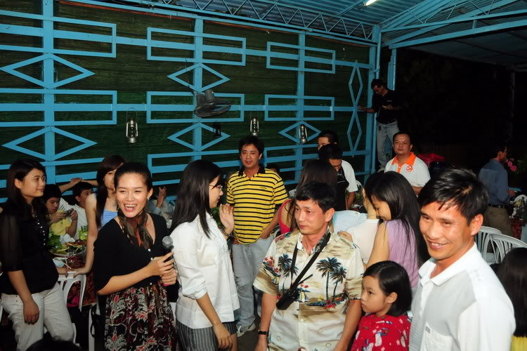 “Nổi sóng Nha Trang” - cuộc hội ngộ đầu năm mới 2009 “Nổi sóng Nha Trang” - cuộc hội ngộ đầu năm mới 2009