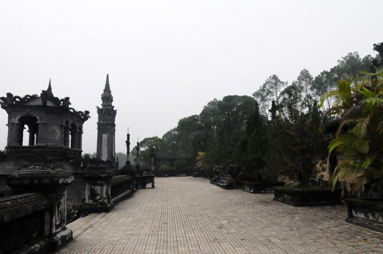 Lang thang ở Huế những ngày mưa Lang thang ở Huế những ngày mưa