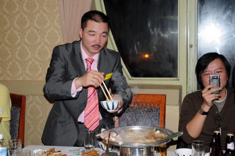 Tiệc tất niên OS phía Bắc Tiệc tất niên OS phía Bắc