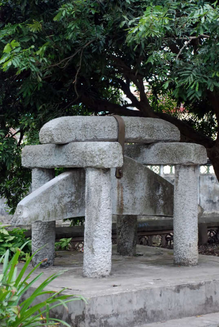 Chiều trên Bến Tầm Dương