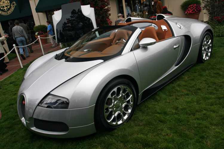 Vài tấm ảnh đẹp về Bugatti Veyron !!!