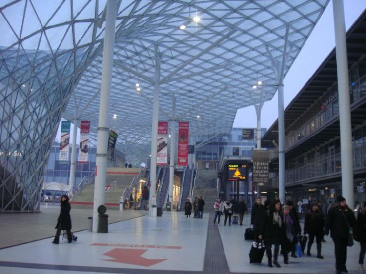 Phóng sự ảnh: HFC tham quan Italy + Paris + Berlin - Thang 01/09 Phóng sự ảnh: HFC tham quan Italy + Paris + Berlin - Thang 01/09
