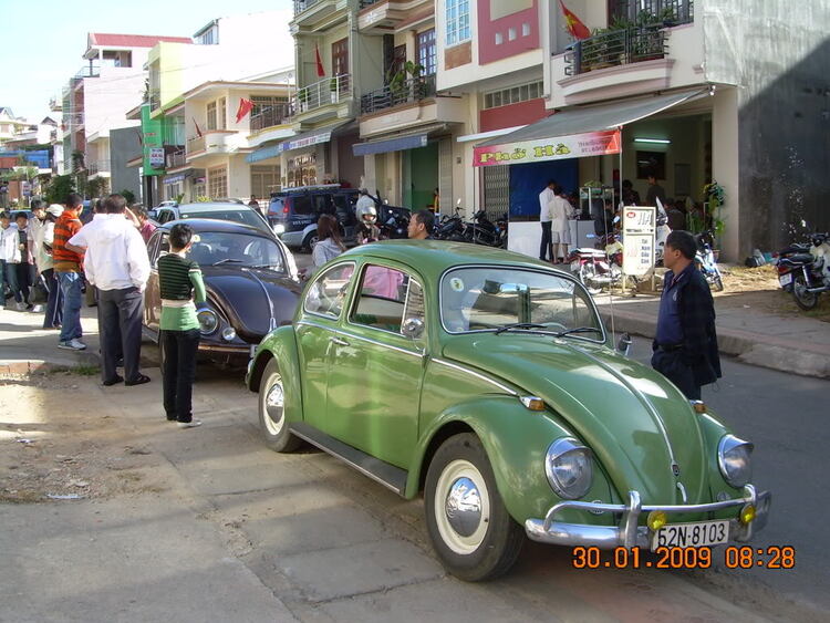 Volkswagen lang thang xứ sưong mù