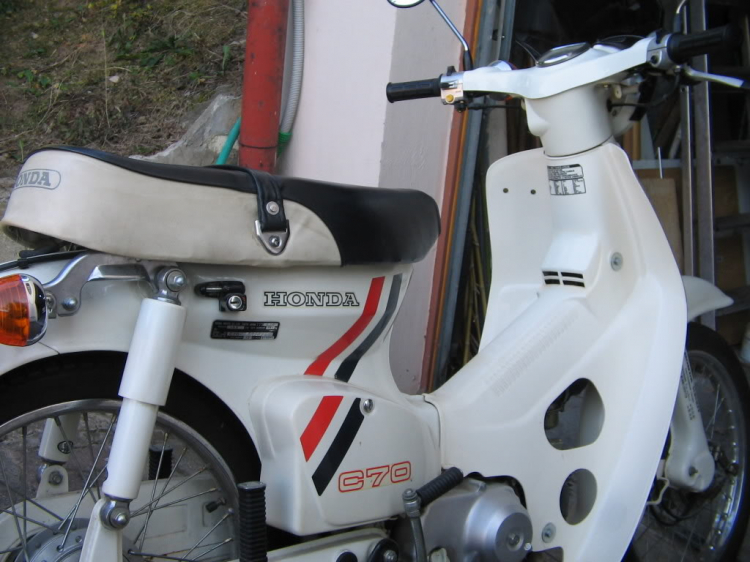 Ảnh Honda Cub đời 81 ..70cc!