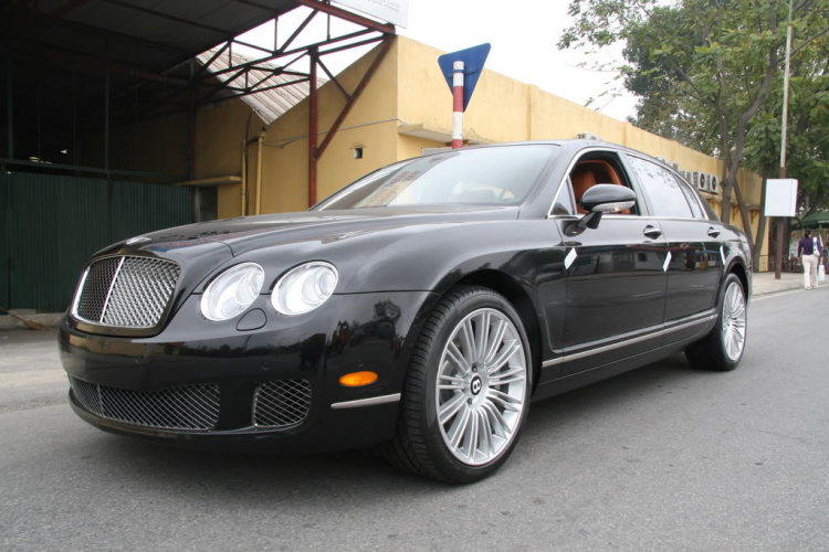 Bentley Continental Flying Spur Speed 2009.Chào Mừng em sắp đặt chân đến việt nam